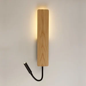 WOODEN WALL LAMP WITH LED LIGHT